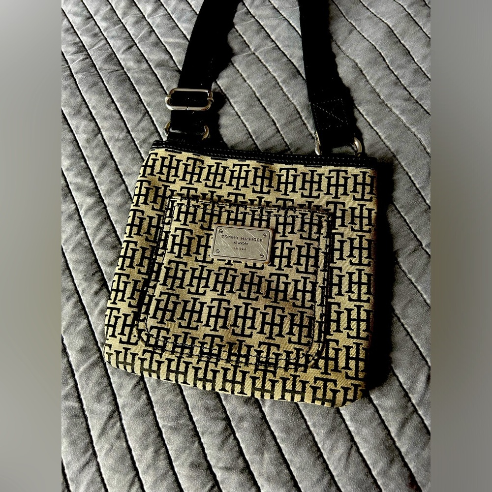 Tommy Hilfiger small purse tote bag cross body strap canvas material black tan